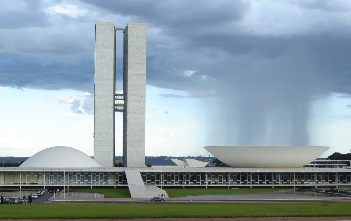 The twin towers and paired dome and bowl of Niemeyer’s National Congress building.