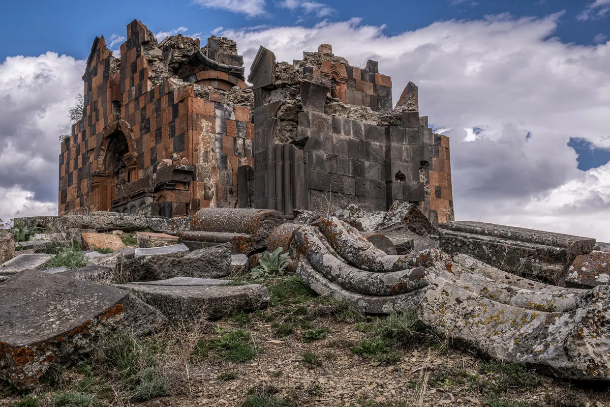 Havuts Tar Monastery