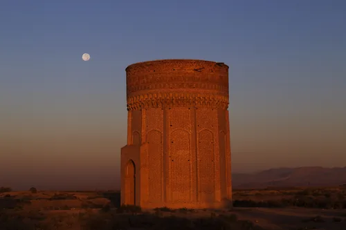 A caravanserai near Mehmandoost
